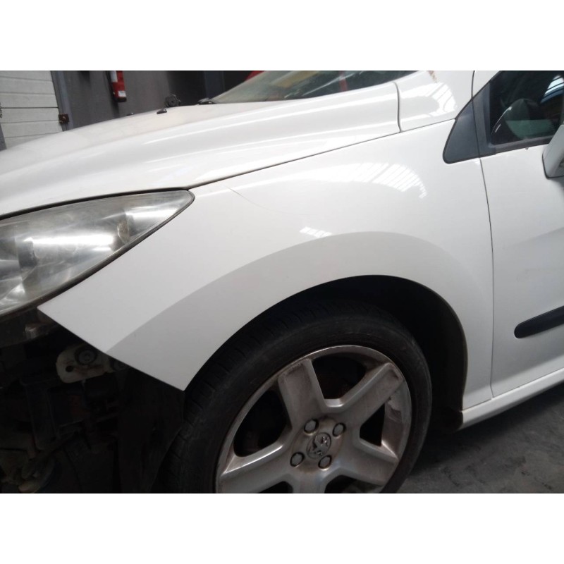 Recambio de aleta delantera izquierda para peugeot 308 access referencia OEM IAM   