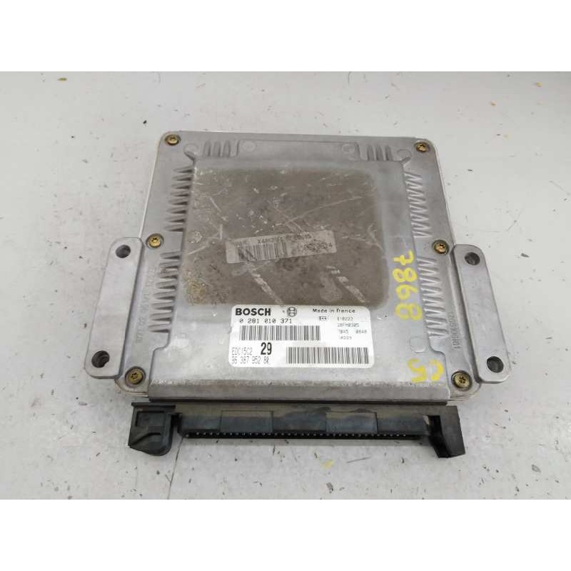 Recambio de centralita motor uce para citroën c5 berlina 2.2 hdi vivace referencia OEM IAM 9638795280 0281010371 E3-B2-49-1