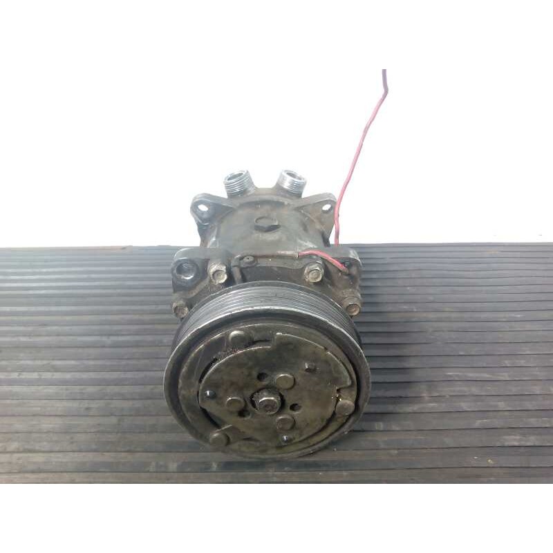 Recambio de compresor aire acondicionado para renault clio i fase i+ii (b/c57) 1.9 d campus (47kw) referencia OEM IAM 7700862564