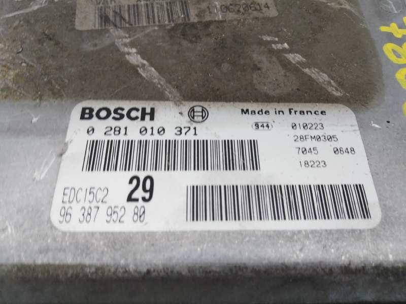 Recambio de centralita motor uce para citroën c5 berlina 2.2 hdi vivace referencia OEM IAM 9638795280 0281010371 E3-B2-49-1