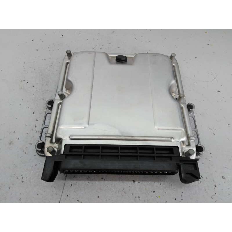 Recambio de centralita motor uce para citroën c5 berlina 2.2 hdi vivace referencia OEM IAM 9638795280 0281010371 E3-B2-49-1