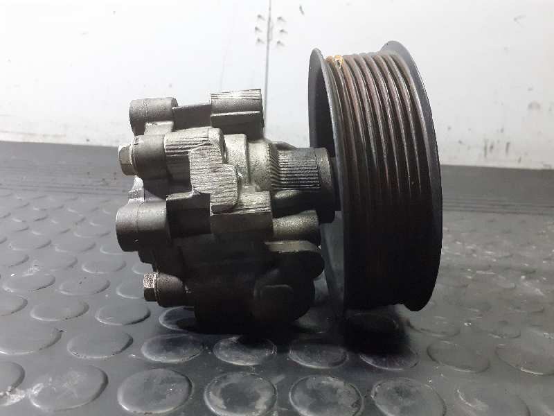 Recambio de bomba direccion para citroën c4 coupe lx referencia OEM IAM   