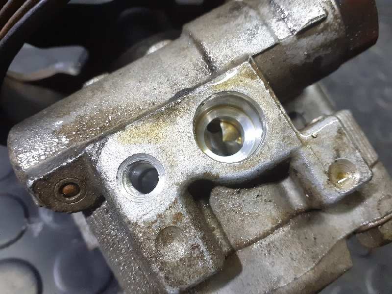 Recambio de bomba direccion para citroën c4 coupe lx referencia OEM IAM   