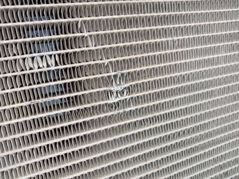 Recambio de condensador / radiador aire acondicionado para toyota hilux (kun) double cab 4x4 referencia OEM IAM 884600K120A  P2-