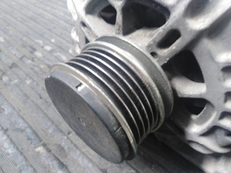 Recambio de alternador para kia cee´d active referencia OEM IAM 373002A601  P3-A5-5-1