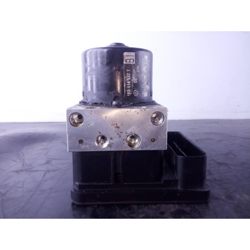 Recambio de abs para volkswagen touran (1t2) advance referencia OEM IAM 1K0614517T 1K0907379AA P3-B8-17-3