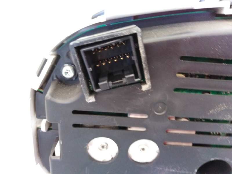 Recambio de cuadro instrumentos para kia cee´d active referencia OEM IAM 940241H871  E3-A3-34-1