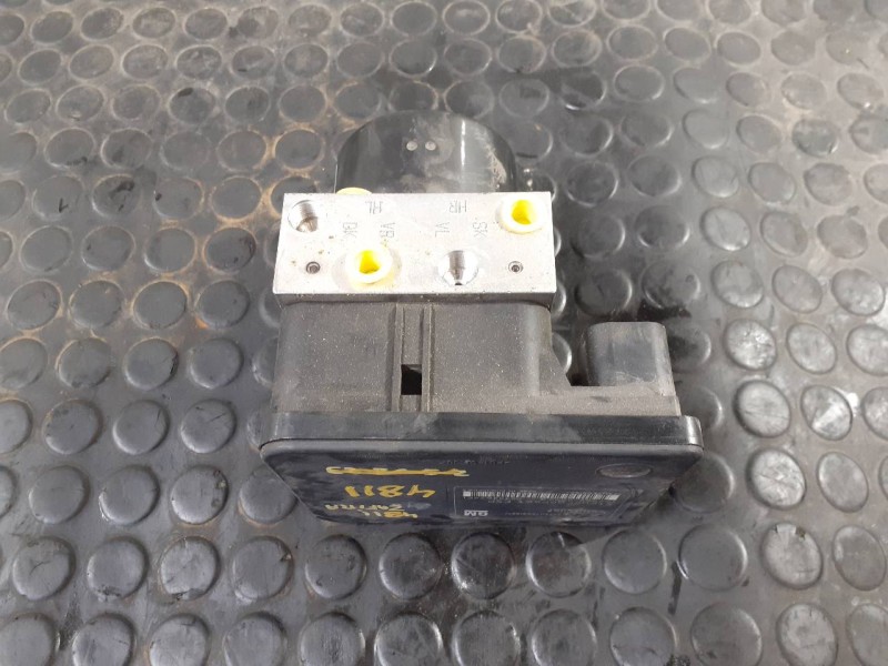 Recambio de abs para opel zafira b cosmo referencia OEM IAM 13244860 10020602874 P3-A8-2-5