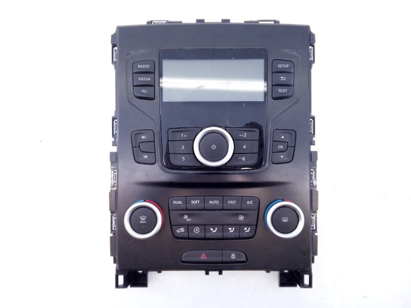 Recambio de sistema audio / radio cd para renault megane iv berlina 5p life referencia OEM IAM 280900715R  E2-A1-45-3