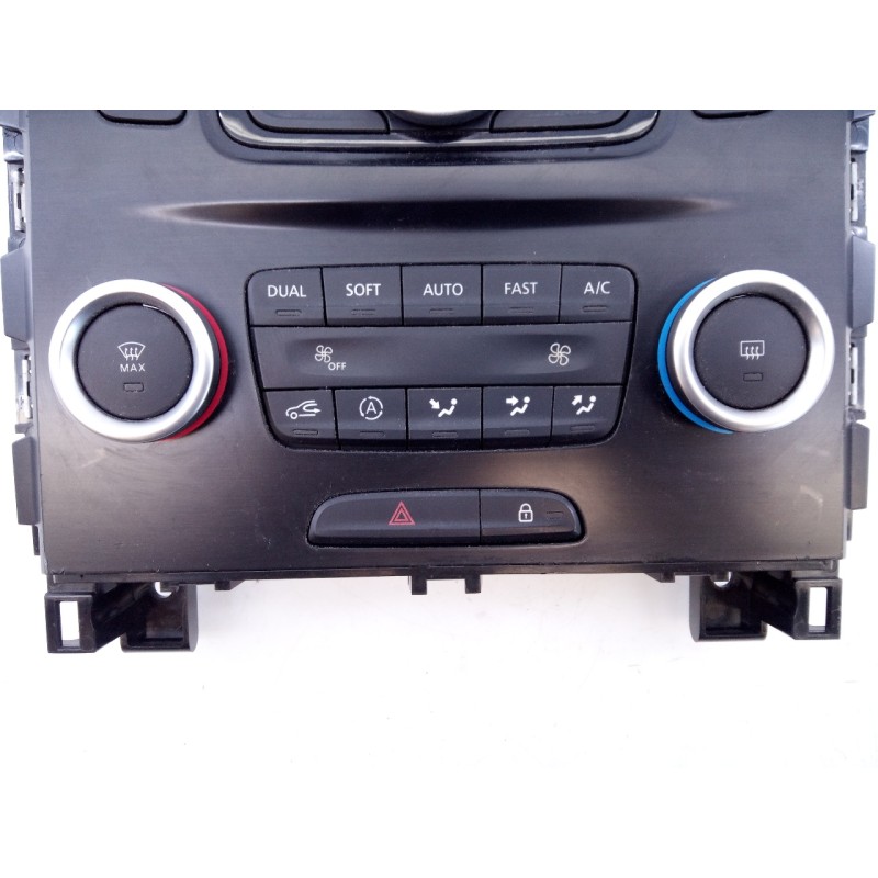 Recambio de sistema audio / radio cd para renault megane iv berlina 5p life referencia OEM IAM 280900715R  E2-A1-45-3