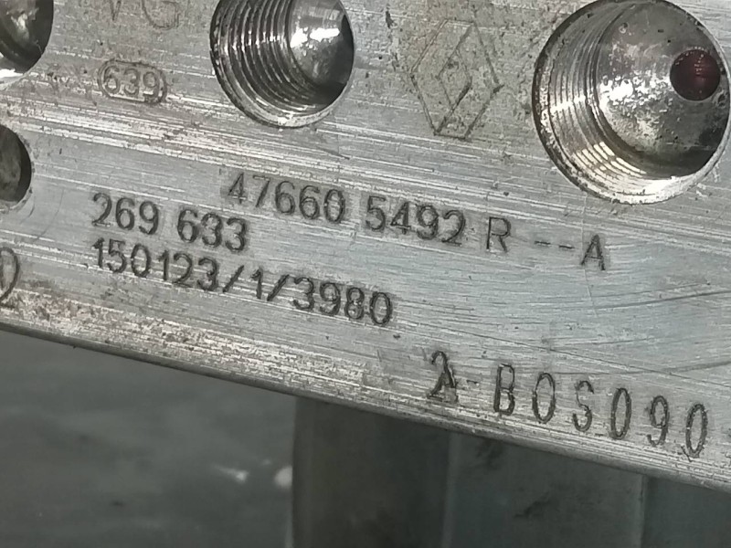 Recambio de abs para dacia sandero ambiance referencia OEM IAM 476605492R  P3-A8-2-4