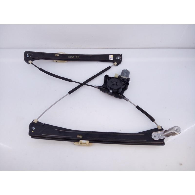 Recambio de elevalunas delantero derecho para volkswagen tiguan advance bmt referencia OEM IAM 5Q0959801C  E1-A5-35-1