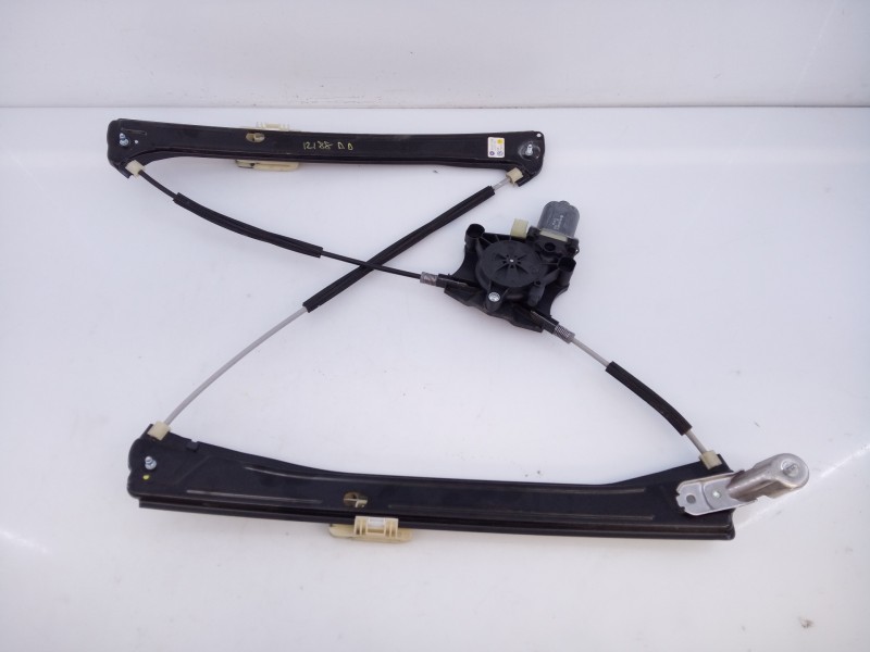 Recambio de elevalunas delantero derecho para volkswagen tiguan advance bmt referencia OEM IAM 5Q0959801C  E1-A5-35-1