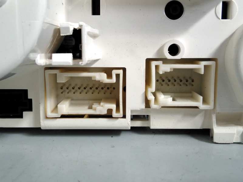 Recambio de mando climatizador para mercedes-benz clase b (w245) 180 cdi (245.207) referencia OEM IAM A1699000900 69780018 E3-A1