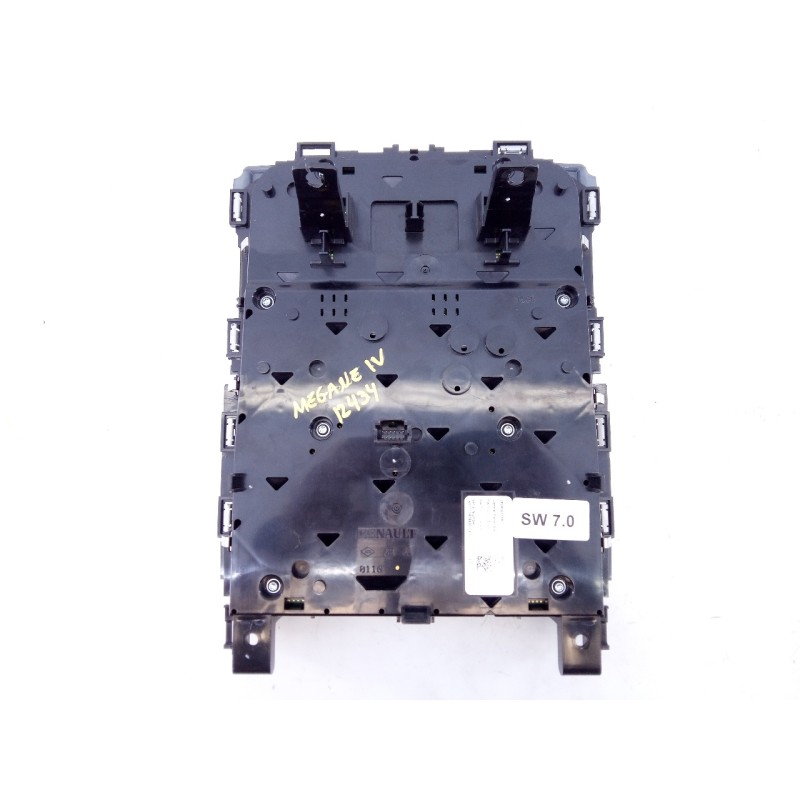 Recambio de sistema audio / radio cd para renault megane iv berlina 5p life referencia OEM IAM 280900715R  E2-A1-45-3