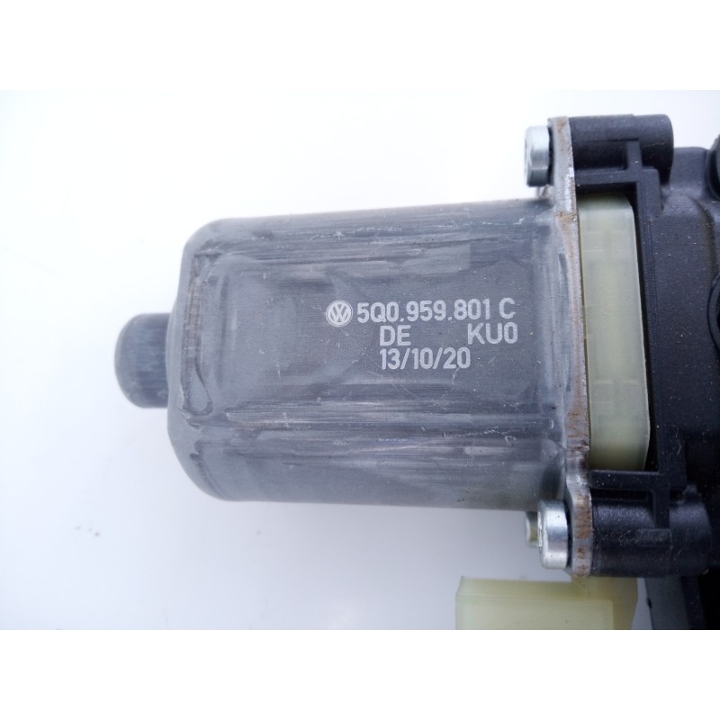 Recambio de elevalunas delantero derecho para volkswagen tiguan advance bmt referencia OEM IAM 5Q0959801C  E1-A5-35-1