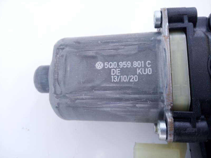 Recambio de elevalunas delantero derecho para volkswagen tiguan advance bmt referencia OEM IAM 5Q0959801C  E1-A5-35-1