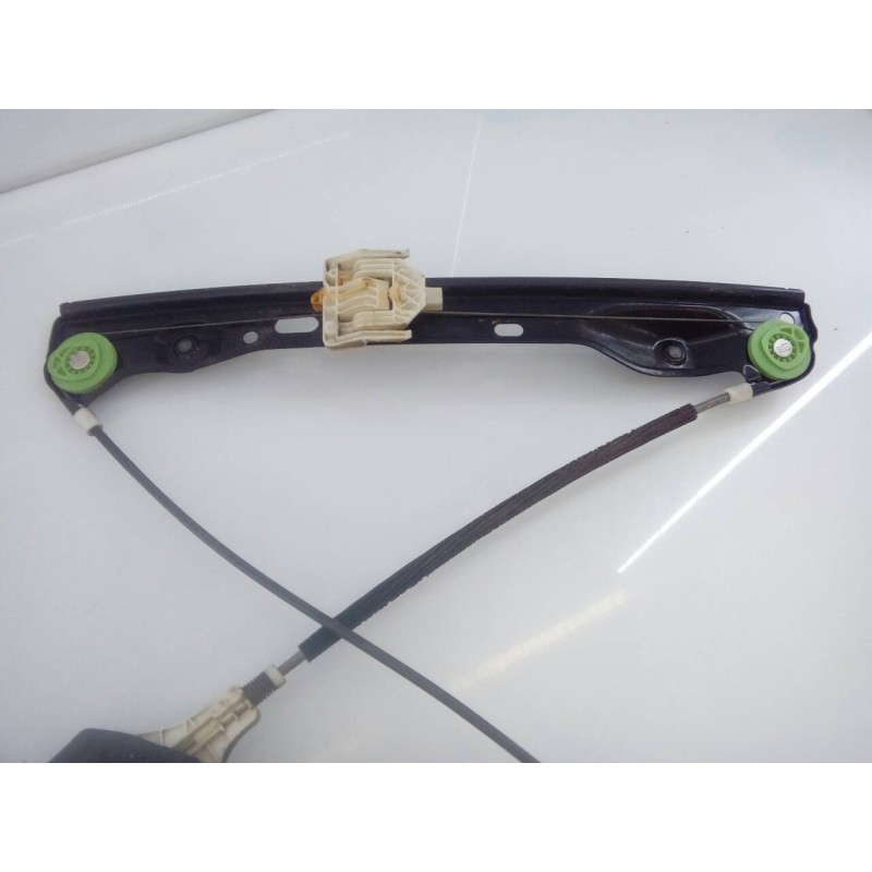 Recambio de elevalunas delantero derecho para bmw serie 3 berlina (e90) 318d referencia OEM IAM 7060266S  E1-A3-4-2