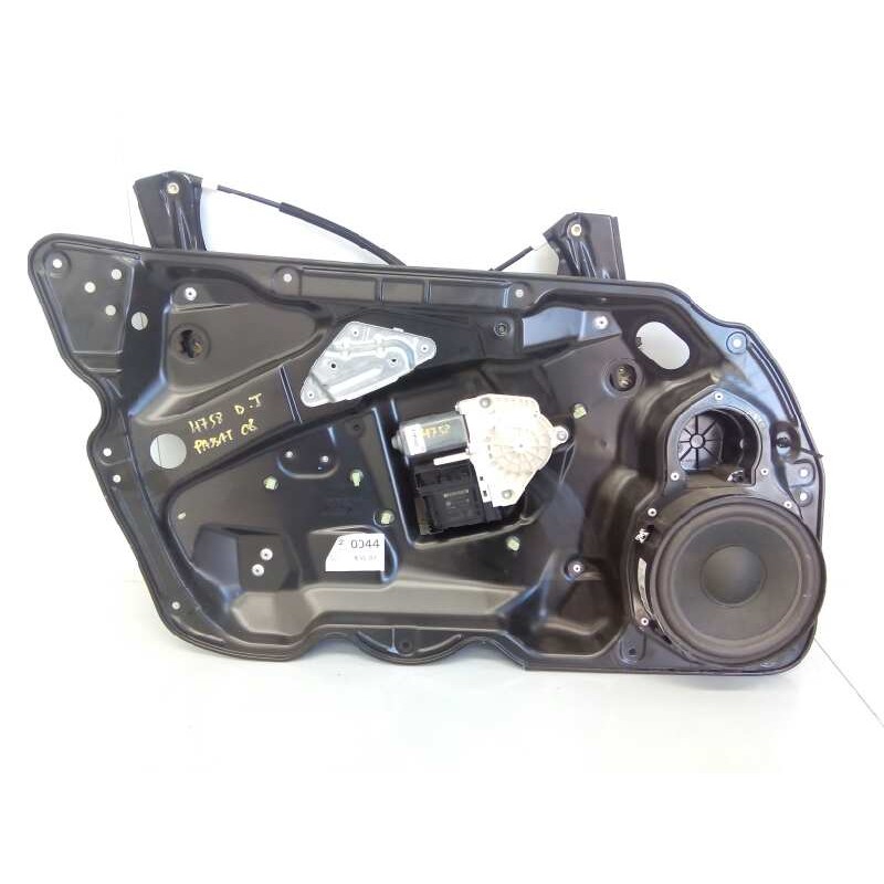 Recambio de elevalunas delantero izquierdo para volkswagen passat variant (3c5) advance referencia OEM IAM 3C1837755L  E1-B6-6-3