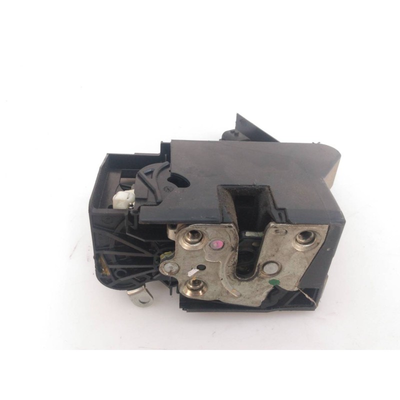 Recambio de cerradura puerta delantera derecha para dacia sandero ambiance referencia OEM IAM   E1-A1-32-1