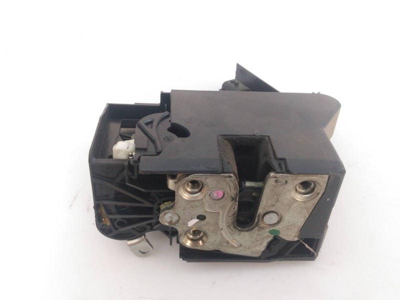 Recambio de cerradura puerta delantera derecha para dacia sandero ambiance referencia OEM IAM   E1-A1-32-1