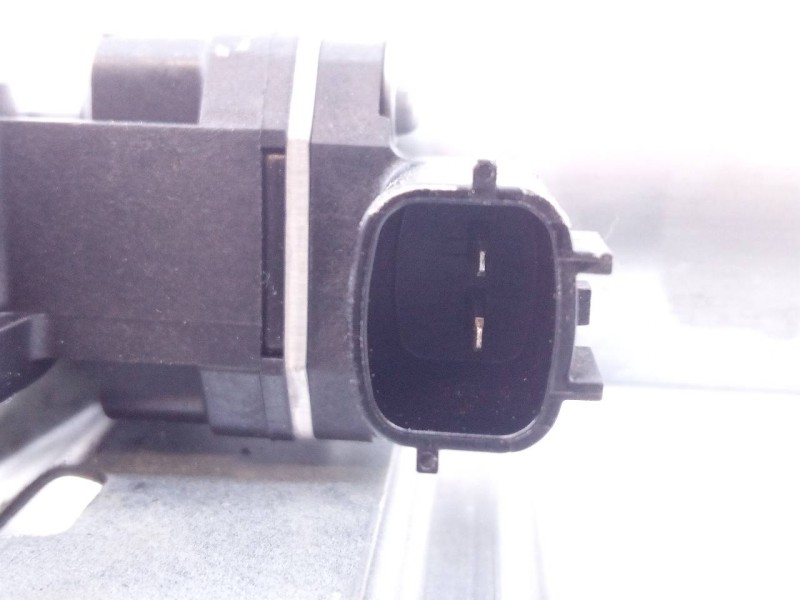 Recambio de elevalunas delantero derecho para dacia dokker ambiance referencia OEM IAM 128001471B 9030319C E1-A1-32-2