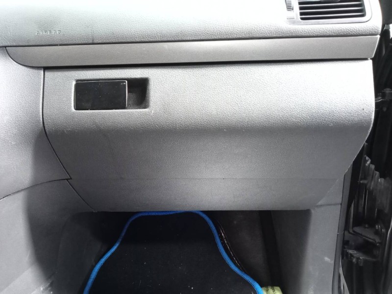 Recambio de guantera para volkswagen touran (1t2) advance referencia OEM IAM   