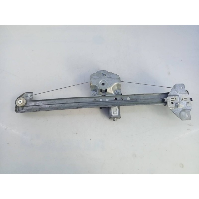 Recambio de elevalunas delantero izquierdo para dacia dokker ambiance referencia OEM IAM 128001472B 304344B E1-A1-46-2