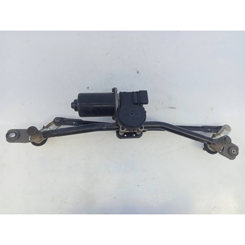 Recambio de motor limpia delantero para kia cee´d active referencia OEM IAM   E2-B5-5-1