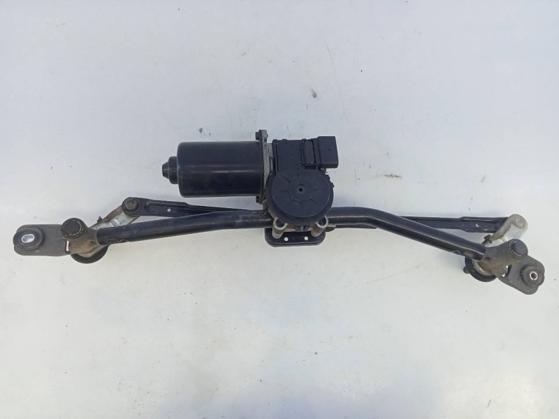 Recambio de motor limpia delantero para kia cee´d active referencia OEM IAM   E2-B5-5-1