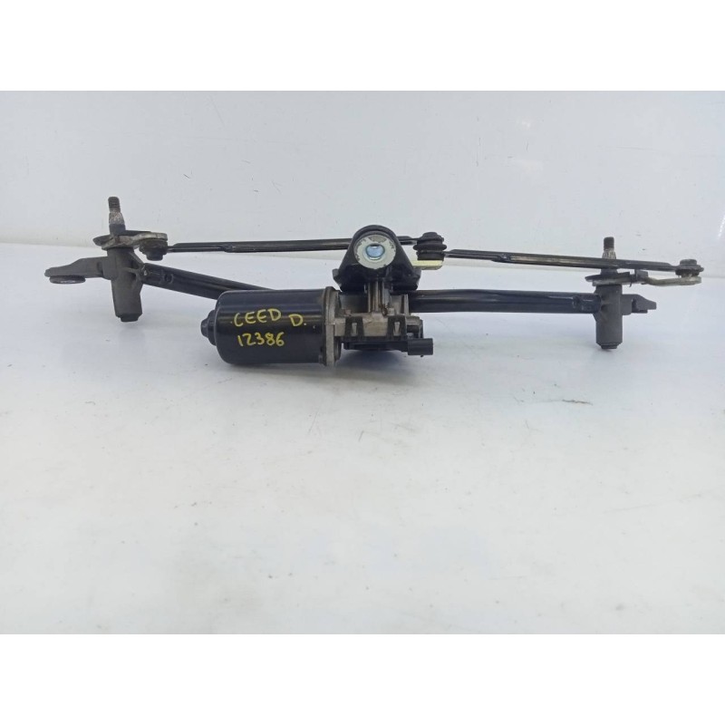 Recambio de motor limpia delantero para kia cee´d active referencia OEM IAM   E2-B5-5-1