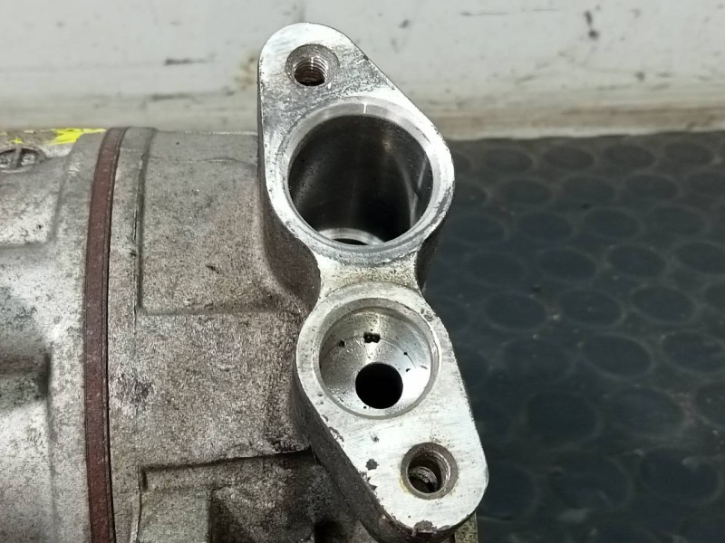 Recambio de compresor aire acondicionado para dacia sandero ambiance referencia OEM IAM 926006775R  P3-A2-8-3