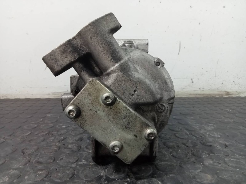 Recambio de compresor aire acondicionado para dacia sandero ambiance referencia OEM IAM 926006775R  P3-A2-8-3