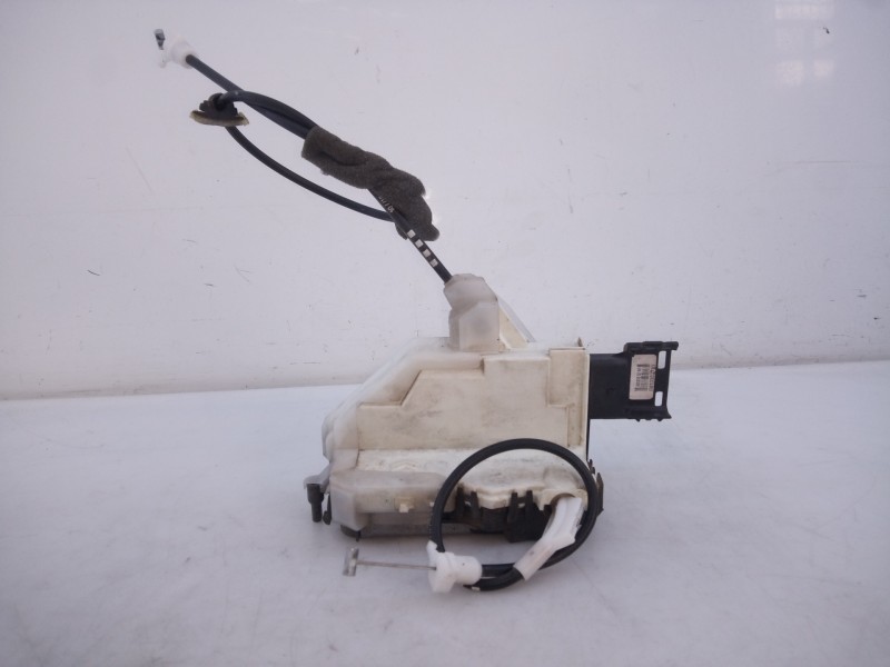 Recambio de cerradura puerta delantera derecha para peugeot 308 access referencia OEM IAM 732074  E1-A4-48-1