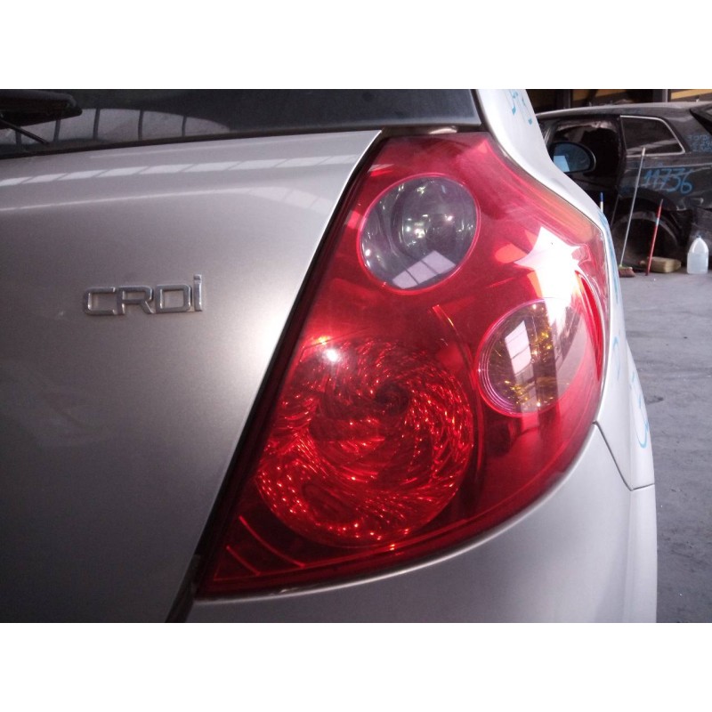 Recambio de piloto trasero derecho para kia cee´d active referencia OEM IAM   