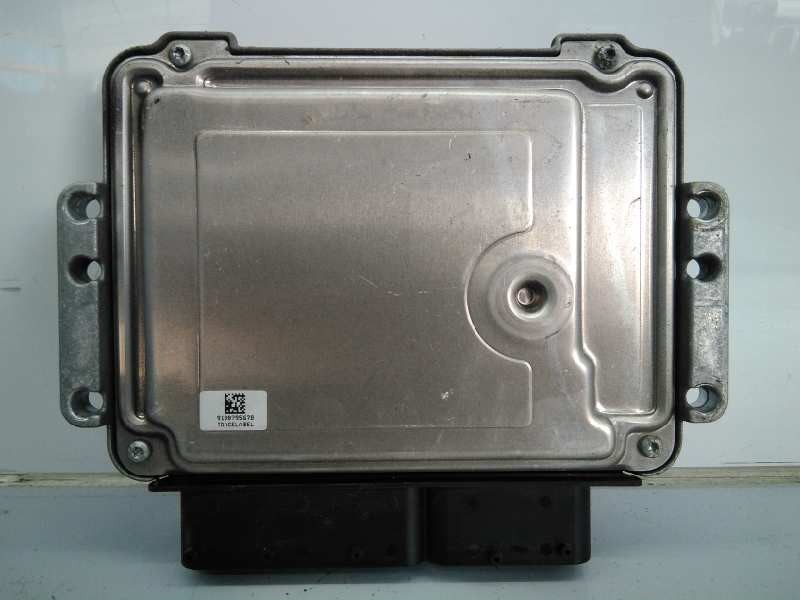 Recambio de centralita motor uce para hyundai i30 style referencia OEM IAM 391062A710 0281014291 E3-A3-54-1