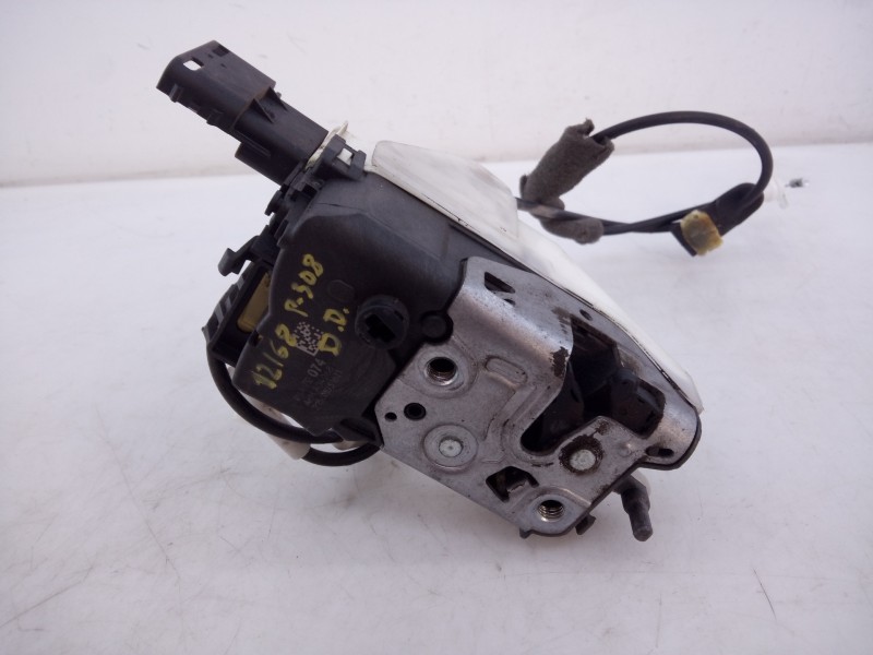 Recambio de cerradura puerta delantera derecha para peugeot 308 access referencia OEM IAM 732074  E1-A4-48-1