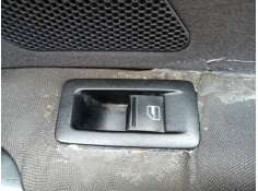 MANDO ELEVALUNAS TRASERO DERECHO 