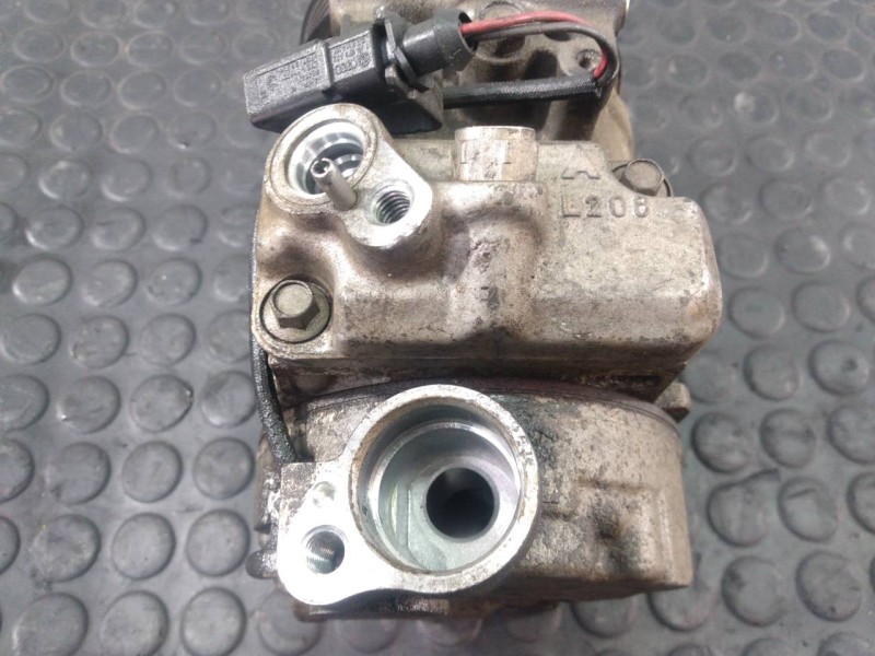 Recambio de compresor aire acondicionado para audi a6 avant (4b5) 2.5 tdi referencia OEM IAM 4472208813 6SEU12C P3-B2-12-1