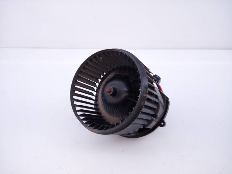 Recambio de ventilador calefaccion para bmw serie 2 active tourer (f45) 218d referencia OEM IAM 20160226 CZ1163602035 E1-A3-43-1