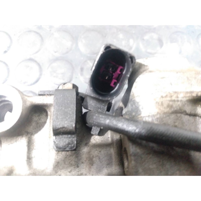 Recambio de compresor aire acondicionado para audi a6 avant (4b5) 2.5 tdi referencia OEM IAM 4472208813 6SEU12C P3-B2-12-1