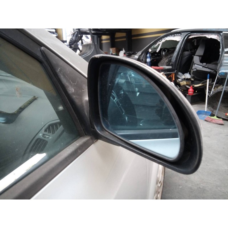 Recambio de retrovisor derecho electrico para kia cee´d active referencia OEM IAM   
