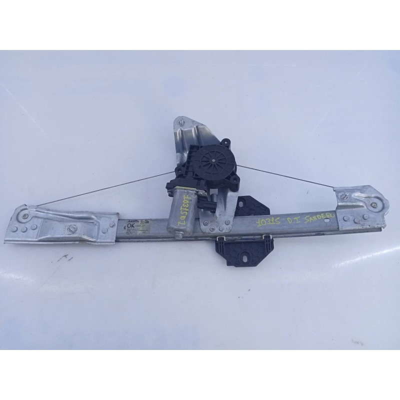 Recambio de elevalunas delantero izquierdo para dacia sandero ambiance referencia OEM IAM 807213282R  E1-A1-20-1