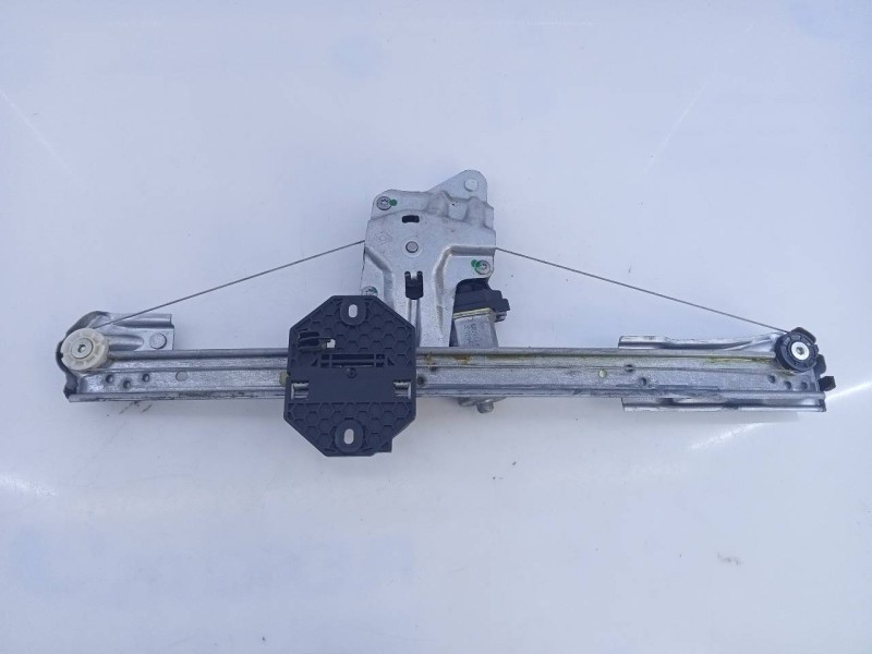 Recambio de elevalunas delantero izquierdo para dacia sandero ambiance referencia OEM IAM 807213282R  E1-A1-20-1