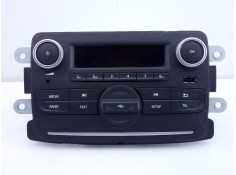 SISTEMA AUDIO / RADIO CD 281158515R E2-A1-39-3
