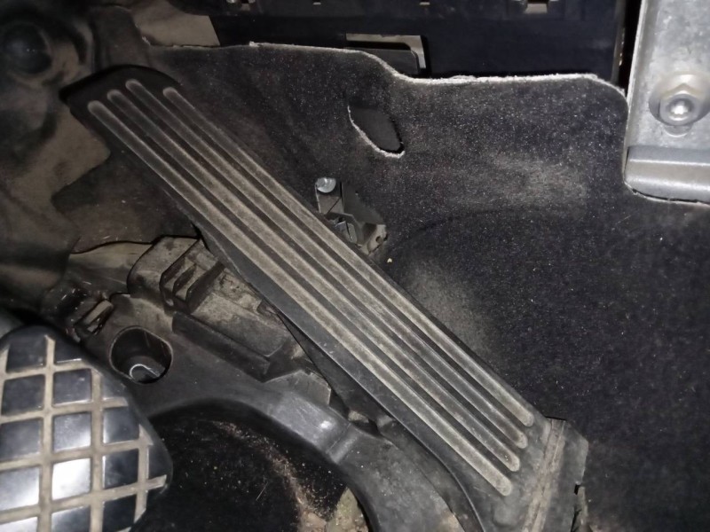 Recambio de pedal acelerador para volkswagen touran (1t2) advance referencia OEM IAM 1T1721503H  