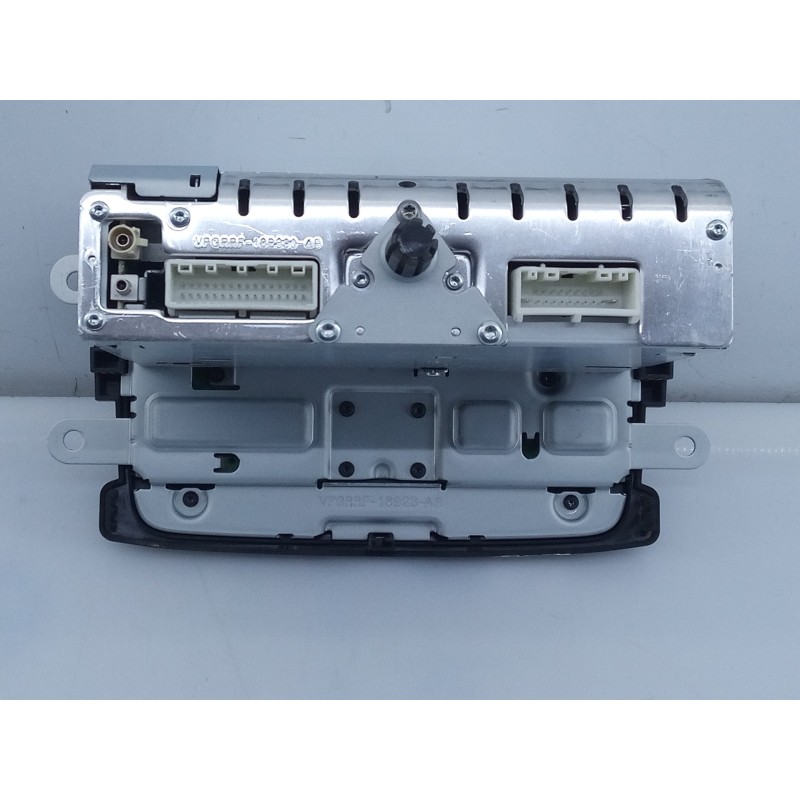 Recambio de sistema audio / radio cd para dacia dokker ambiance referencia OEM IAM 281158515R  E2-A1-39-3