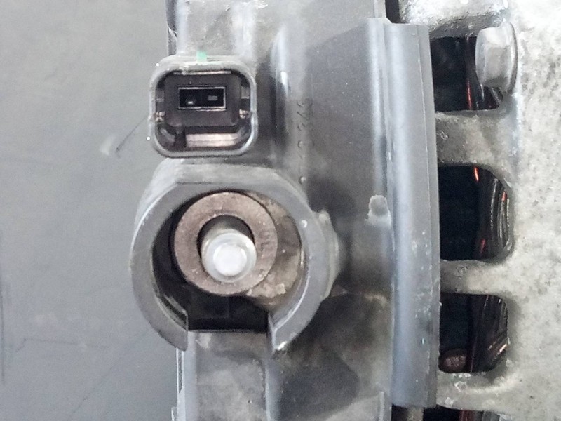 Recambio de alternador para peugeot 208 style referencia OEM IAM 9809391880 2625767A P3-A4-18-3