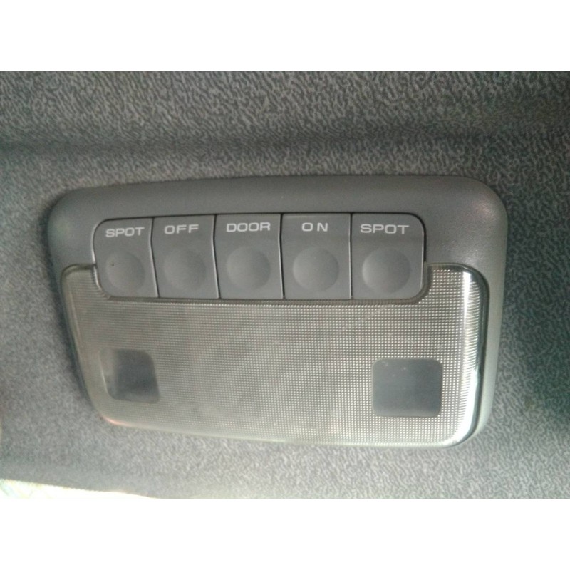 Recambio de luz interior para ssangyong musso 2.9 d referencia OEM IAM   