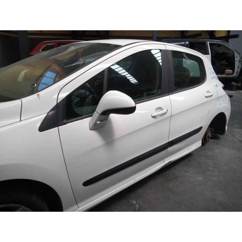 Recambio de puerta delantera izquierda para peugeot 308 access referencia OEM IAM   